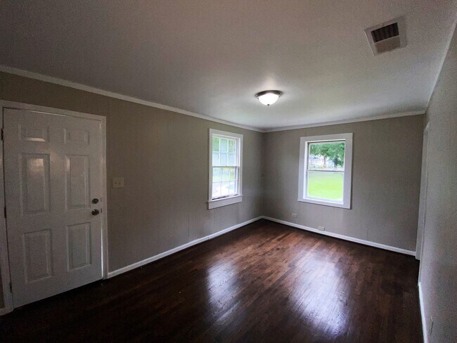 Foto del edificio - 104/105 7th Ave SE