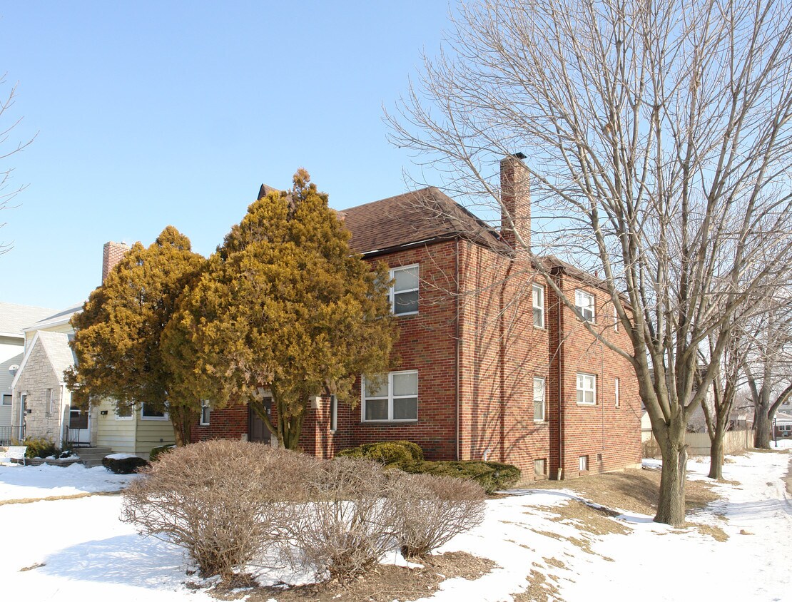 Foto principal - 94 N Westmoor Ave