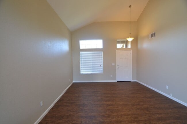 Foto del edificio - 4928 Stonegate Way