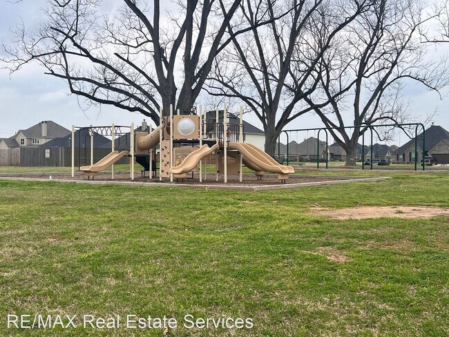 Foto del edificio - 3 br, 2 bath House - 332 Ouachita