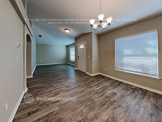 Foto del edificio - 4307 Pebblestone Ct