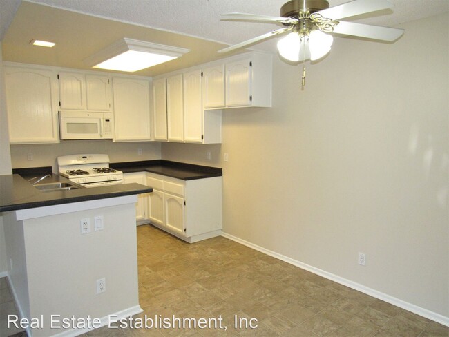 Building Photo - 2 br, 2 bath House - 19061 Grandview Ave.