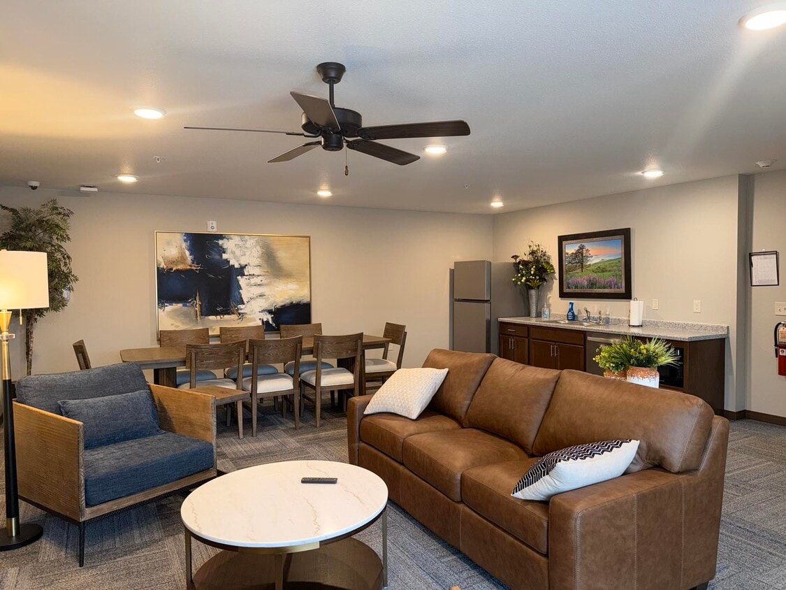 【chii】L’Appartement 8f6ae6d96676ec841b0150a0c22d7e