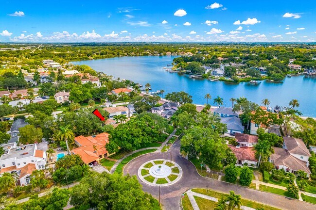 Foto del edificio - Historic Granada Terrace Home in St. Pete!!