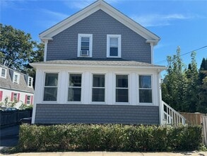 Building Photo - 67 Hall Ave