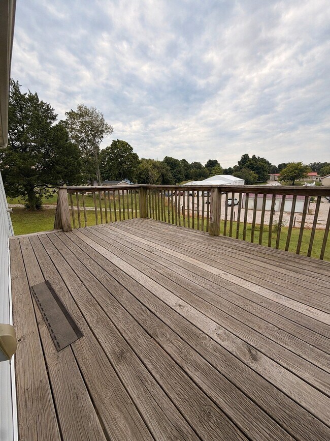 Foto del edificio - 211 Memory Ln