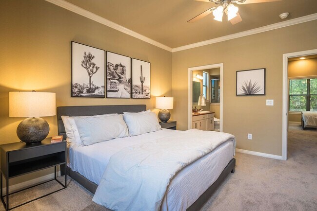 Foto del edificio - 1115 Kinney Ave