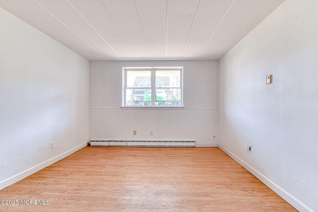 Building Photo - 200 Ocean Park Ave