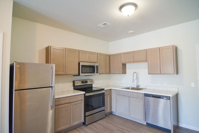 Interior Photo - Union at Middle Creek