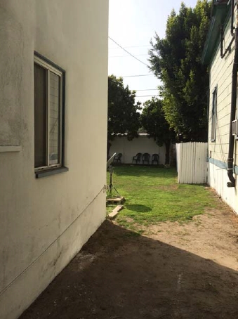 Foto del edificio - 743-745 N Lemon St