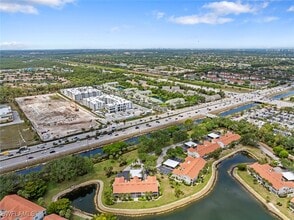 Building Photo - 4970 Deerfield Way