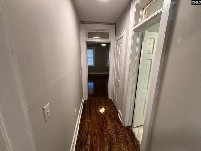 Foto del edificio - 1219 Elmwood Ave