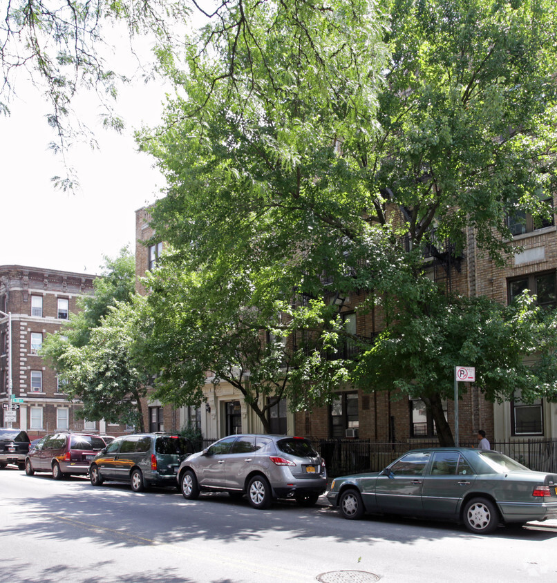 Building Photo - Caton Ave Apartments