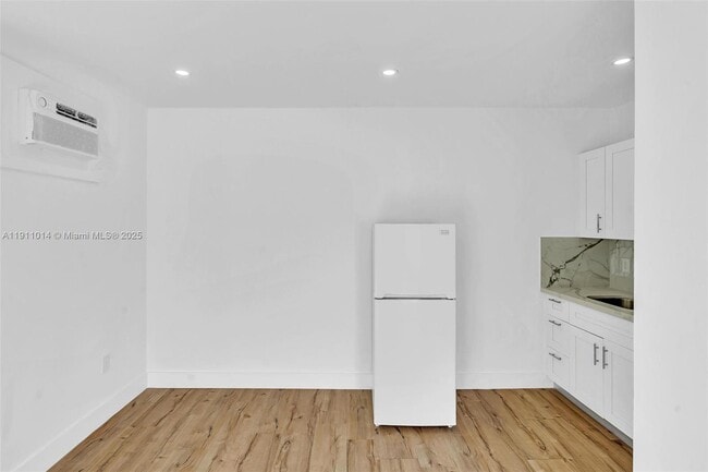 Foto del edificio - 1623 NW 16th Terrace