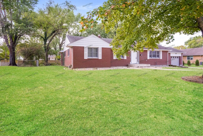 Building Photo - 309 Summit St