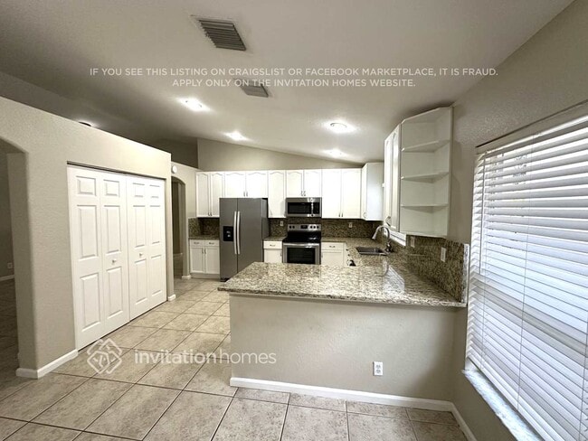 Foto del edificio - 4137 Onega Cir