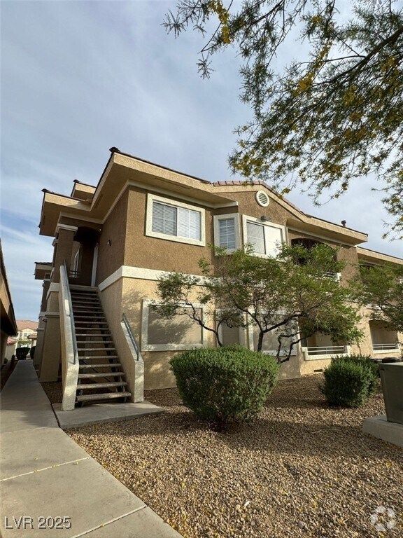 Building Photo - 833 Aspen Peak Loop