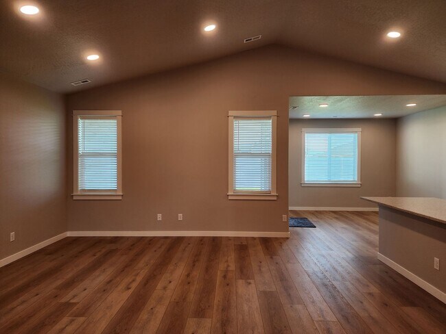 Foto del edificio - Brand New Rathdrum Rancher
