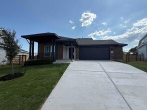 Building Photo - 100 Dreyer