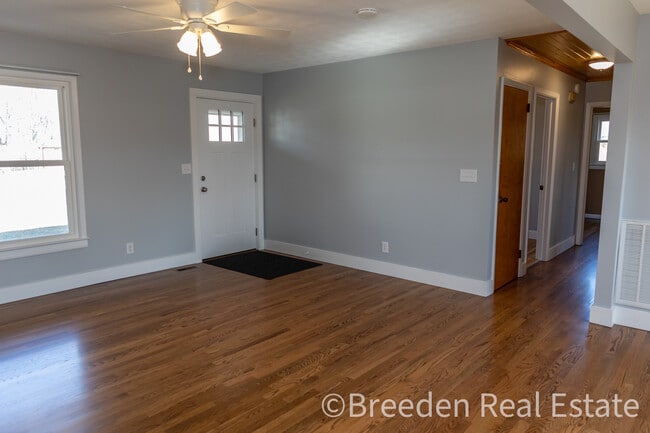 Foto del edificio - 4393 R L Hildebran Dr