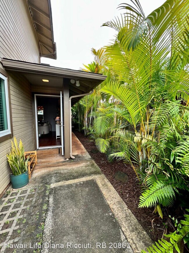 Foto del edificio - 5 br, 3 bath House - 95-1011 Lokalia St.
