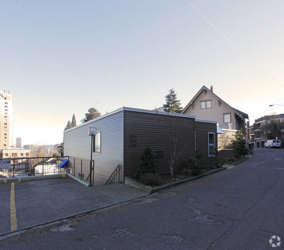 Terrace Park Condominiums Apartments in Portland, OR