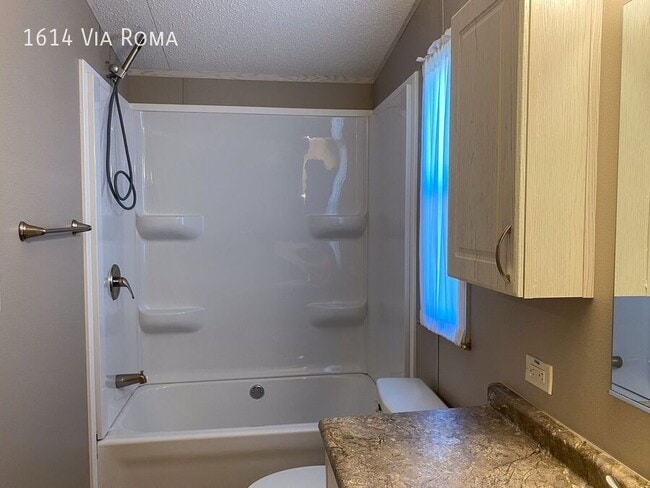 Photo - 1614 Via Roma Dr House