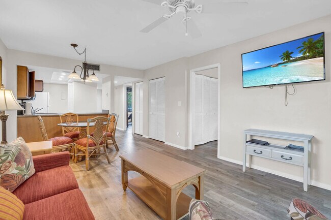 Foto del edificio - 600 Neapolitan Way