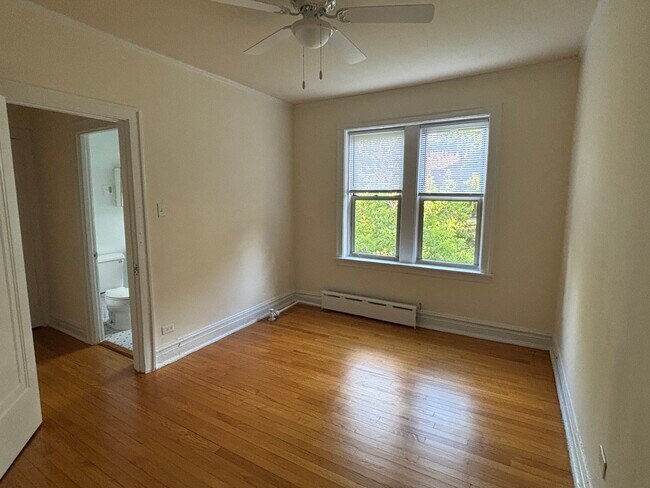 Foto del edificio - 4955 N Whipple St