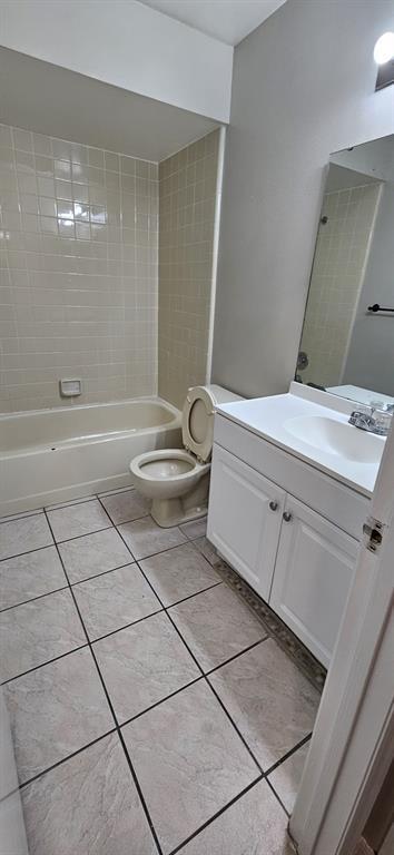 Building Photo - 2227 Margarita Ct