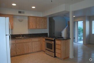 Building Photo - 3 Klondike Ct