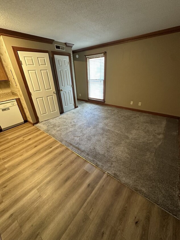 Foto principal - 1 Bedroom 1 Bathroom Condo!