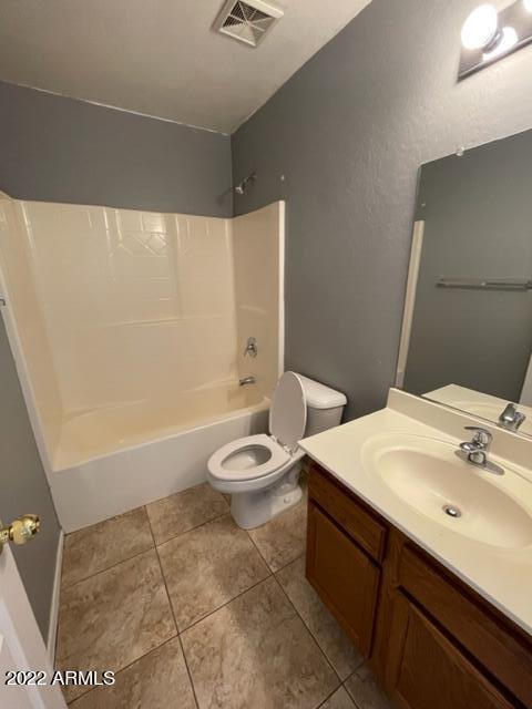 Foto del edificio - 42772 W Blazen Trail