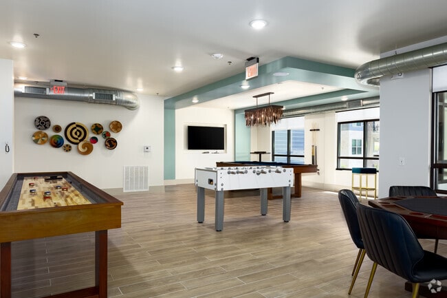 Club Room - Eighteen 51 Brinker Apartments