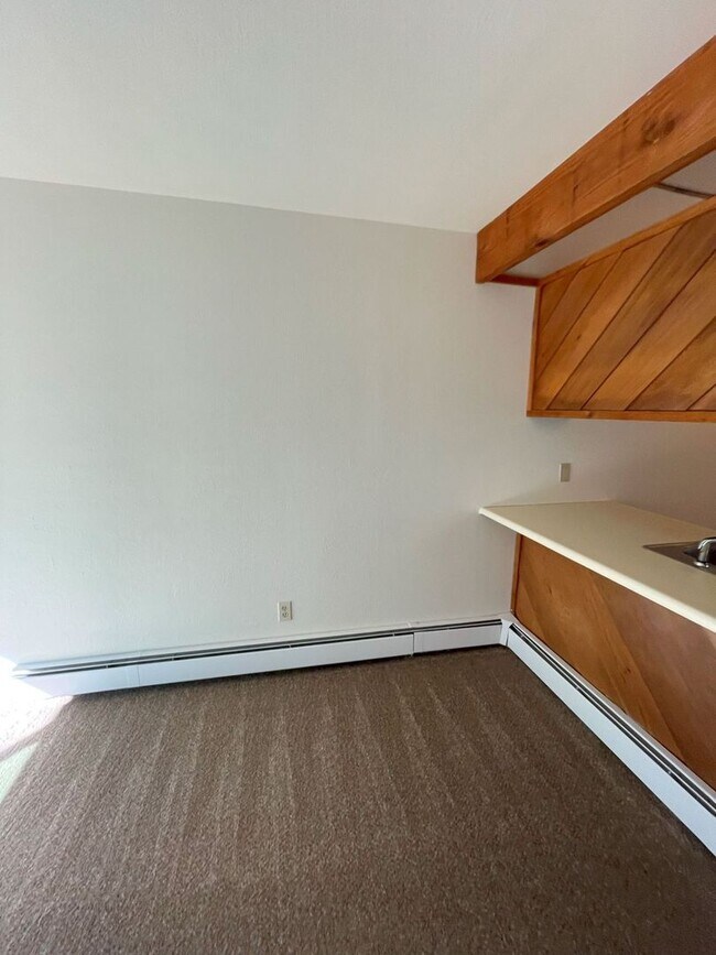 Photo - 2Bed in Quiet North Boulder Complex Apartment