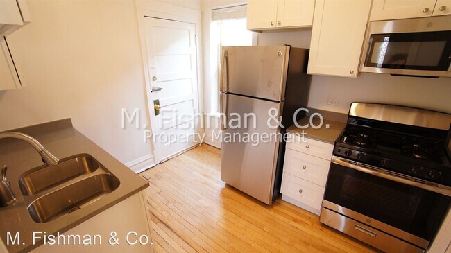 Foto del edificio - 3449 W Schubert Ave