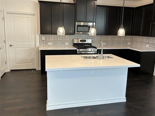 Foto del edificio - 125 Watkinville Rd