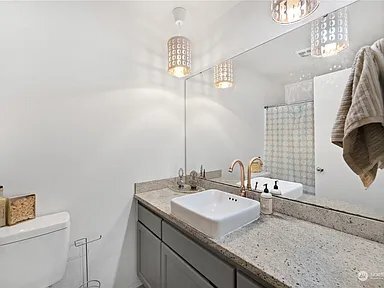 Foto del edificio - 17168 Sawyer St SE