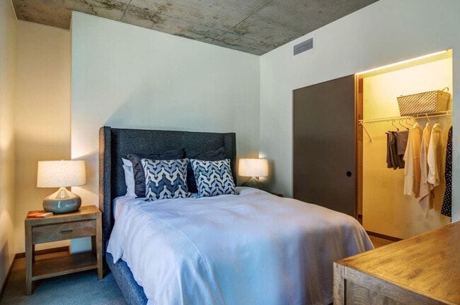 Foto del edificio - 1161 NW Overton St
