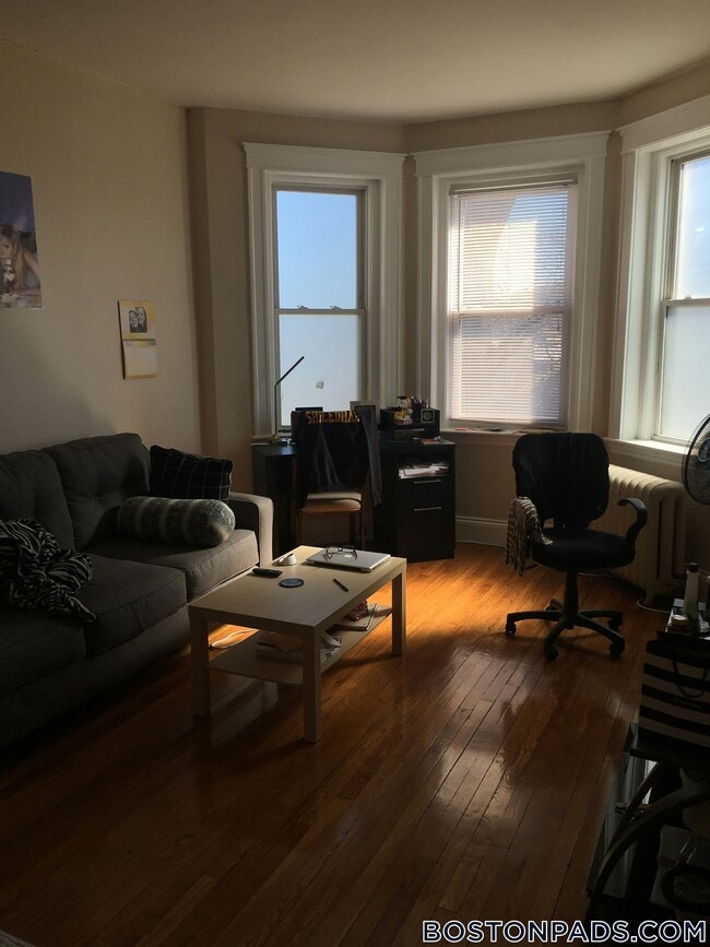 Building Photo - 1197 Commonwealth Ave