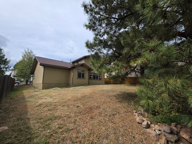 Building Photo - 3722 E Avocet Way