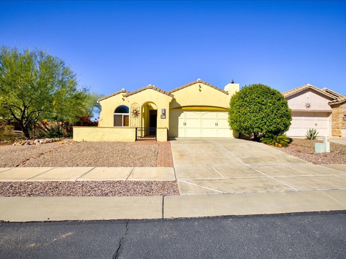 Primary Photo - 3 Bedroom 2 Bathroom