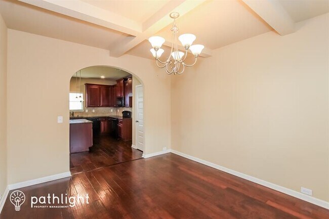 Foto del edificio - 2752 Huntcliff Drive