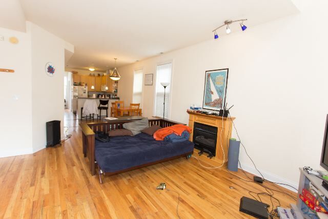 Foto del edificio - 1720 W Beach Ave