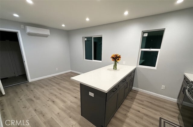 Foto del edificio - 7598 Coldwater Canyon Ave