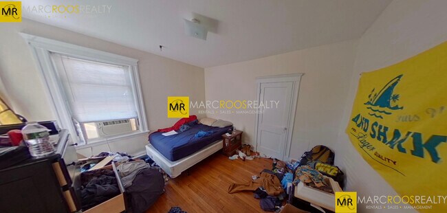 Foto del edificio - 305 Allston St