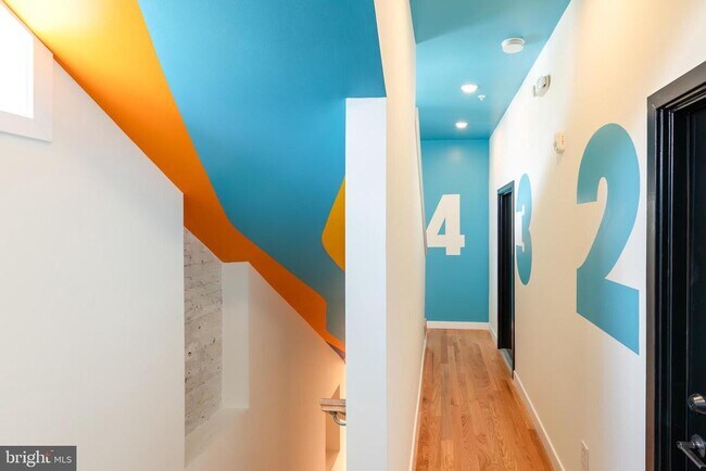 Foto del edificio - 101 E Trenton St