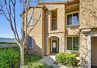 Building Photo - 12680 Creekview Dr