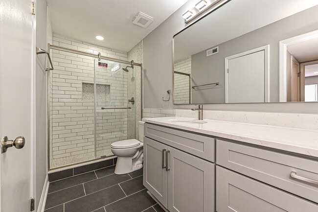 Foto del edificio - 5020-E Sardis Rd