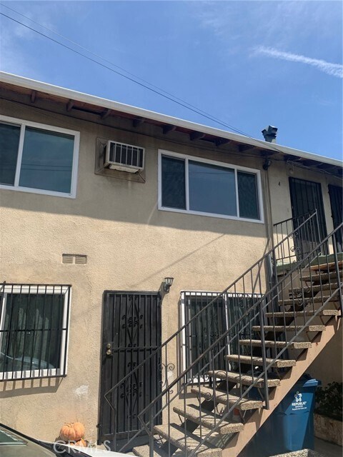 Building Photo - 2809 W Ramona Rd